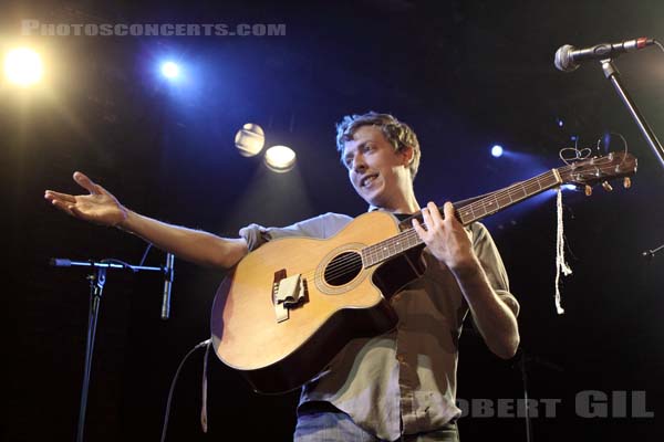 DM STITH - 2009-05-15 - PARIS - La Maroquinerie - 